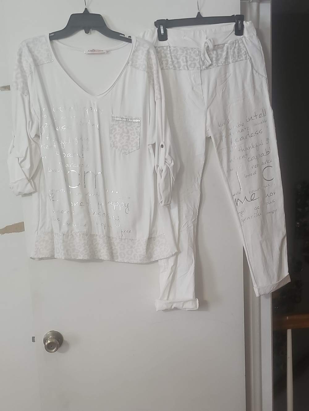 Studio Comfort White V-Neck Long Sleeve Top with Pocket - And Pants